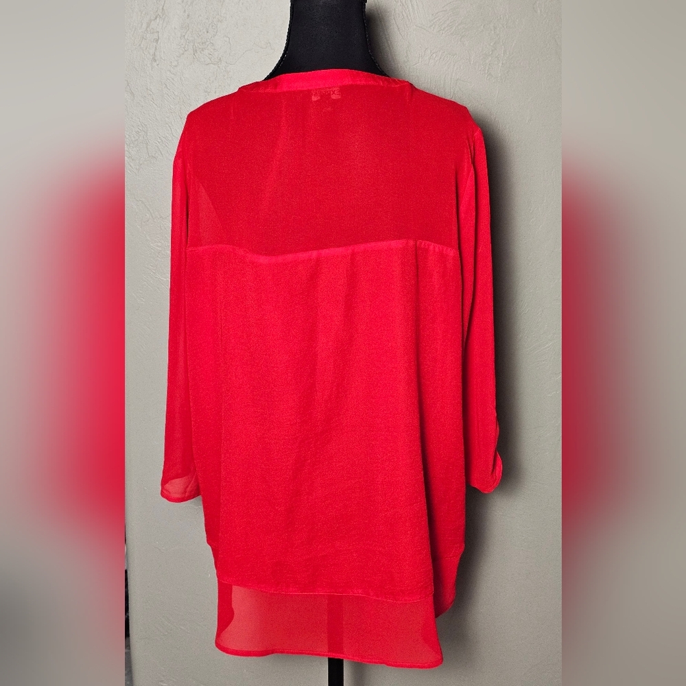 [EXPRESS] Bright Red Partially Sheer & Lined Blouse ○● Half Button-Down V-Neck - Picture 3 of 16
